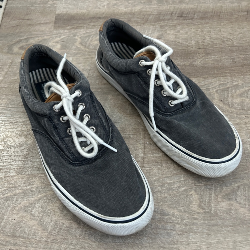 Sperry Men’s Striper Sneaker - Salt Washed Navy - Size 11.5